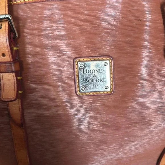 Dooney & Bourke Tote - Picture 4 of 9